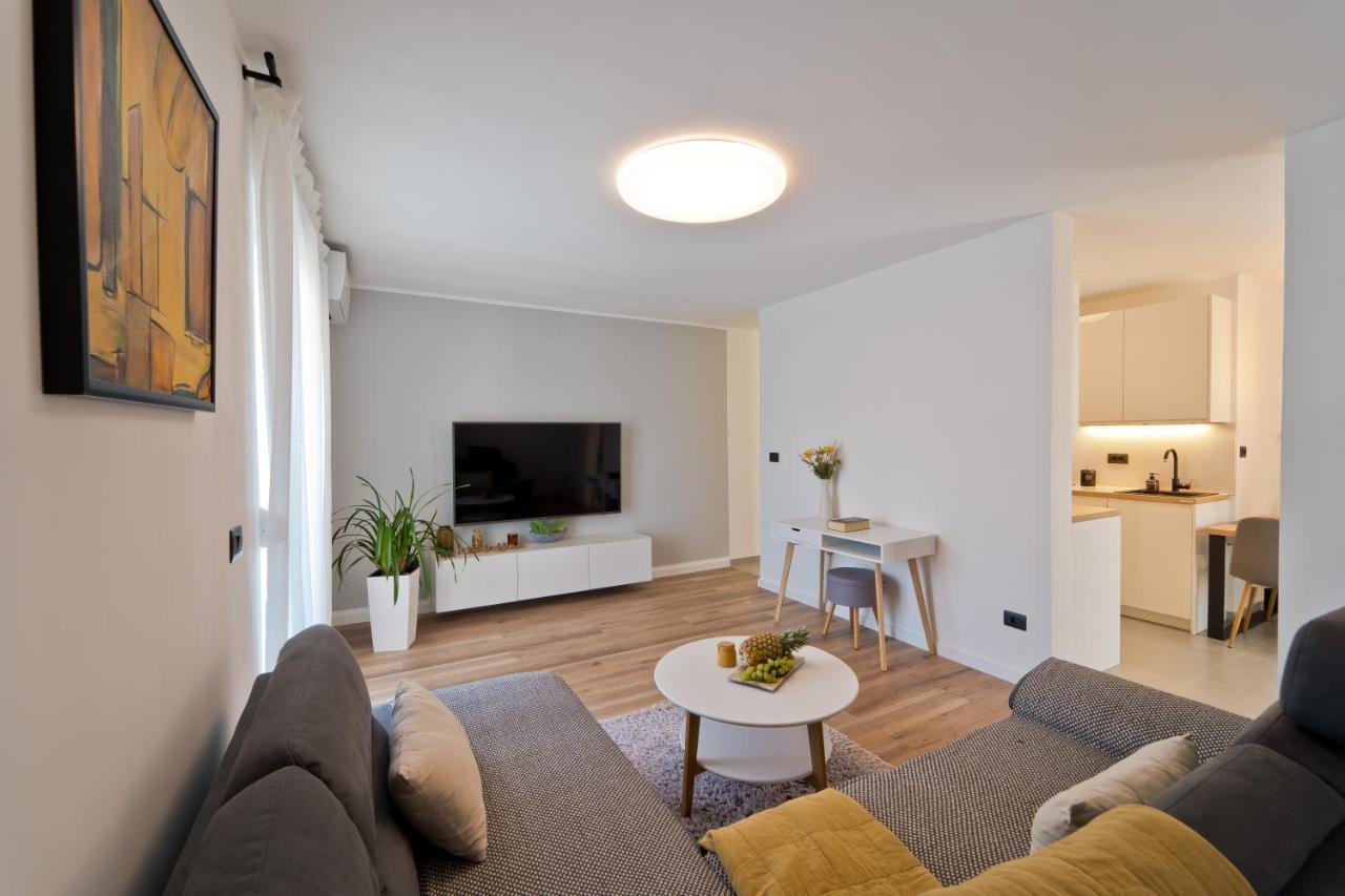 Malemi Apartment 普拉 外观 照片