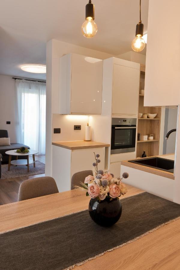 Malemi Apartment 普拉 外观 照片